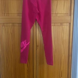 Pink Nike leggings